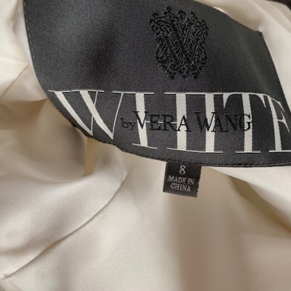 Vera Wang Wedding dress - Picture 11 of 16